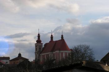 Kostel Navštívení Panny Marie (© Michal Kiesel, 03/2008)