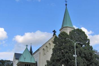 Kostel sv. Remigia v Praze - Čakovicích ( © Pavel Vítek 07/2009)