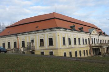 Jižní nároží ( © Dušan Dohňanský 12/2019)