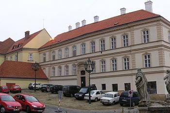  ( © Jan P. Štěpánek 12/2004)