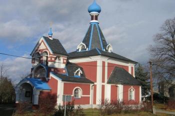 Kostel sv. Ludmily ( © Pavel Vítek 11/2006)