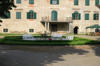kašna na zámeckém nádvoří (© D Dohňanský, 06/2015)
