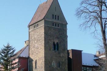 pseudoromantická zámecká věž ( © Jan P. Štěpánek 01/2009)