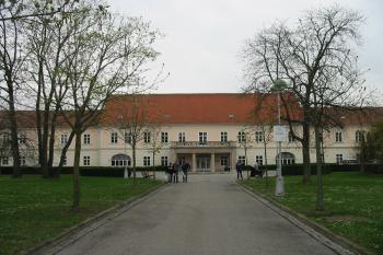  (© D Dohňanský, 04/2016)