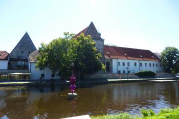 klášter dominikánů s kostelem Obětování Panny Marie-České Budějovice (© Vlastislav Mareček, 08/2016)