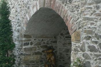 Hradní studna (© Jiří Vajtr, 06/2008)