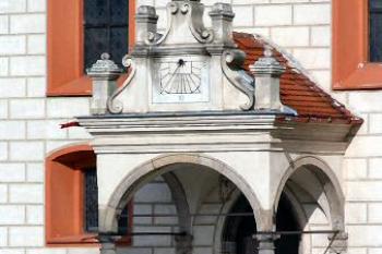 arkádová předsíň vstupu ( © Pavel Zany Komárek 17/10/2004)