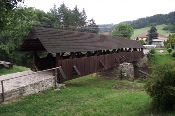 (© Michal Brůža, 06/2011)