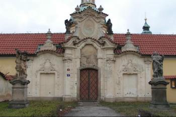  ( © Petr Turyna 12/2004)