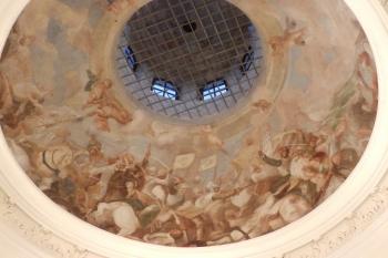 Freska v levé boční kupoli - detail (© Johannes Cladis, 09/2014)