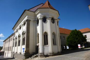 jezuitská kolej s kostelem sv. Maří Magdaleny-Jindřichův Hradec (© Vlastislav Mareček, 08/2016)