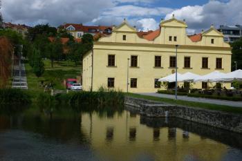 zámeček Kajetánka-Praha 6 (© Vlastislav Mareček, 07/2016)