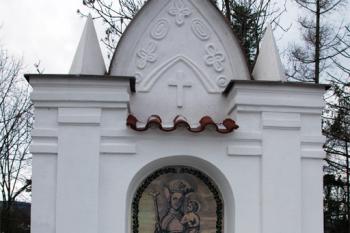 Kaple s novou madonou ( © Petr Vaculčík 01/2010)