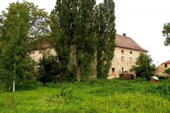 Zámek od západu (© Jiří Cukr, 07/2013)