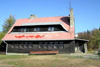Turistická chata Onen Svět (© Petr Vaculčík 05/2004)