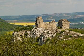 Sirotčí Hrádek ( © Radovan Smokoň 05/2008)