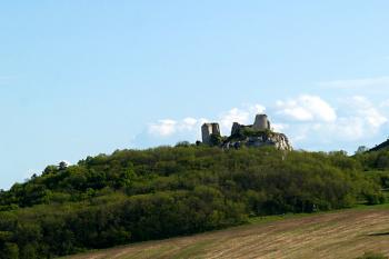 Sirotčí Hrádek ( © Radovan Smokoň 05/2008)