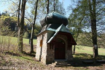 Kaple sv. Marka od jihu (© Ivan Grisa, 04/2009)