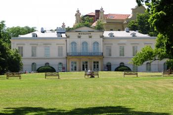  (© Rodochrozit        , 07/2013)