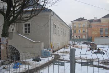 sz.strana správcovského sídla (© D Dohňanský, 02/2017)