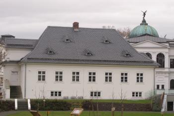Západní průčelí ( © Dušan Dohňanský 01/2020)