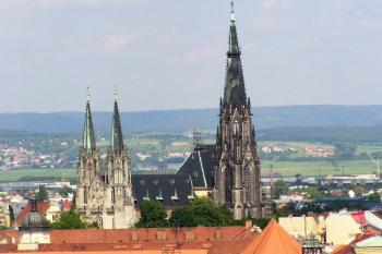 pohled z věže sv. Mořice ( © Jan P. Štěpánek 06/2005)