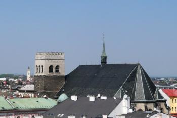 kostel sv. Mořice ze zvonice kostela sv. Michala ( © Jan P. Štěpánek 04/2009)