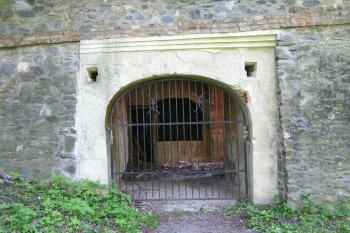 portál Locatteliho bastionu ( © Jan P. Štěpánek 06/2005)