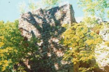 věž (2002 ©Ludvík Ondrůch)