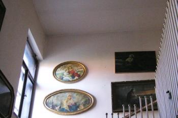 Schodiště do patra zámku ( © Jan P. Štěpánek 11/2006)