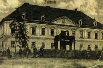 Zámek na počátku 20. století ( © Muzeum Slezska těšínského v Těšíně)