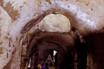 Kaple s okulem (©2003 Jiří Čížek)