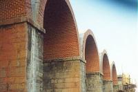 železniční viadukt