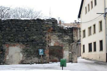 ( © Tomáš Raška 02/2005)