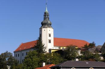 zámek v Hranicích od jihozápadu ( © Jan P. Štěpánek 10/2007)