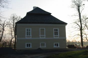 zámek od jihu (© D Dohňanský, 04/2015)