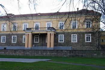 jižní křídlo zámku (© D Dohňanský, 03/2014)