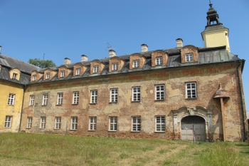 sev.křídlo zámku (© D Dohňanský, 08/2018)