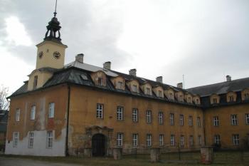 Vstupní trakt ( © Roman Krejčí 9.3.2002)