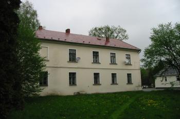 pohled od jihu (© D Dohňanský, 05/2015)