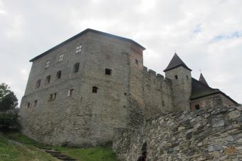 Boskovický palác v záp. části hradu (© Dušan Dohňanský 08/2019)