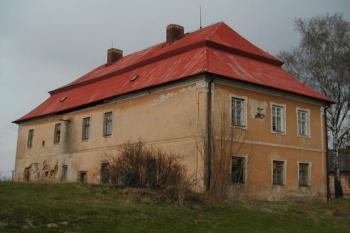 Celkový pohled ( © Roman Krejčí 6.4.2002)