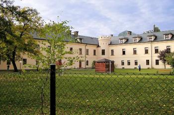  ( © Luděk Pitter 10/2004)