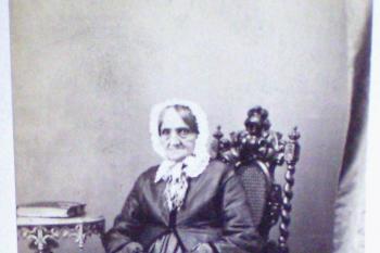 Baronka Amalie Sedlnitzky - Odrowas von Choltitz roz.de Pino von Friedenthal (© Eduard Valeš, 07/2011)