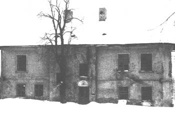 budova zdevastovaného zámku - 50. léta 20 století ( © PÚ Ostrava)
