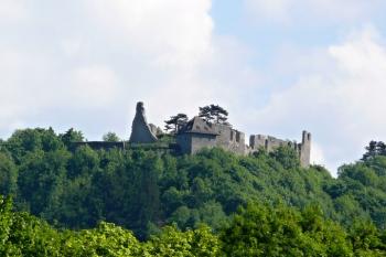 hrad Starý Jičín od Bernartic ( © Jan P. Štěpánek 05/2011)