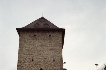 Zřícenina hradu Starý Jičín (© Vlastislav Mareček, 10/1997)