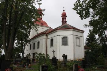 Kostel od jihovýchodu ( © Ivan Grisa 09/2010)