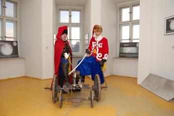 Generál Laudon jede přes vesnici... (© Eduard Valeš, 11/2010)