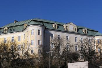 zámek v Bílovci od jihu ( © Jan P. Štěpánek 02/2008)